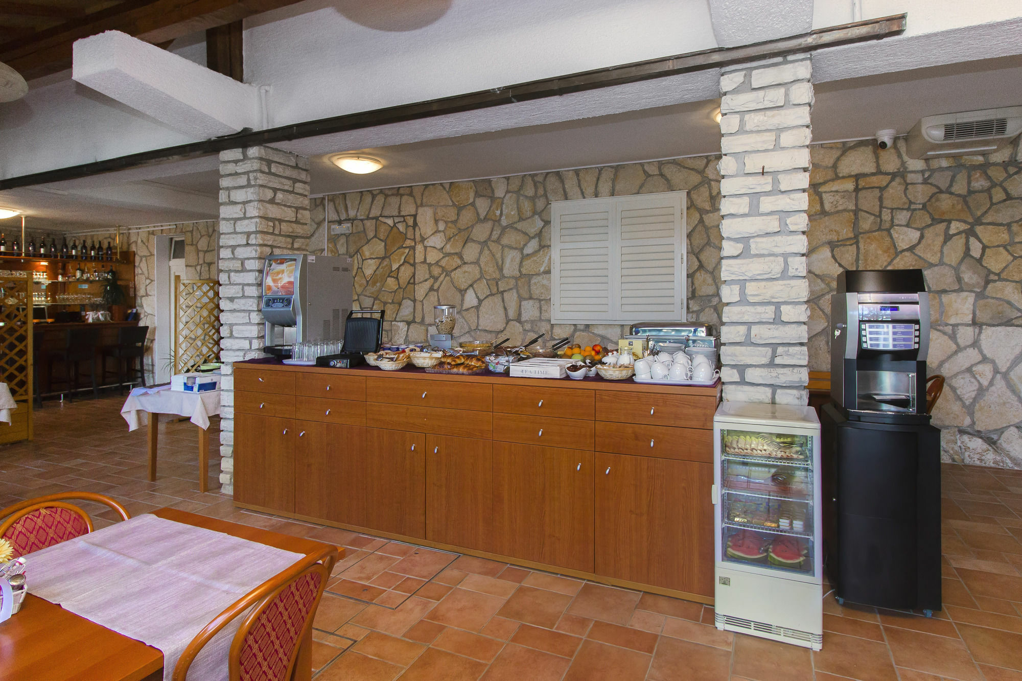 Hotel Plava Laguna Tisno Extérieur photo